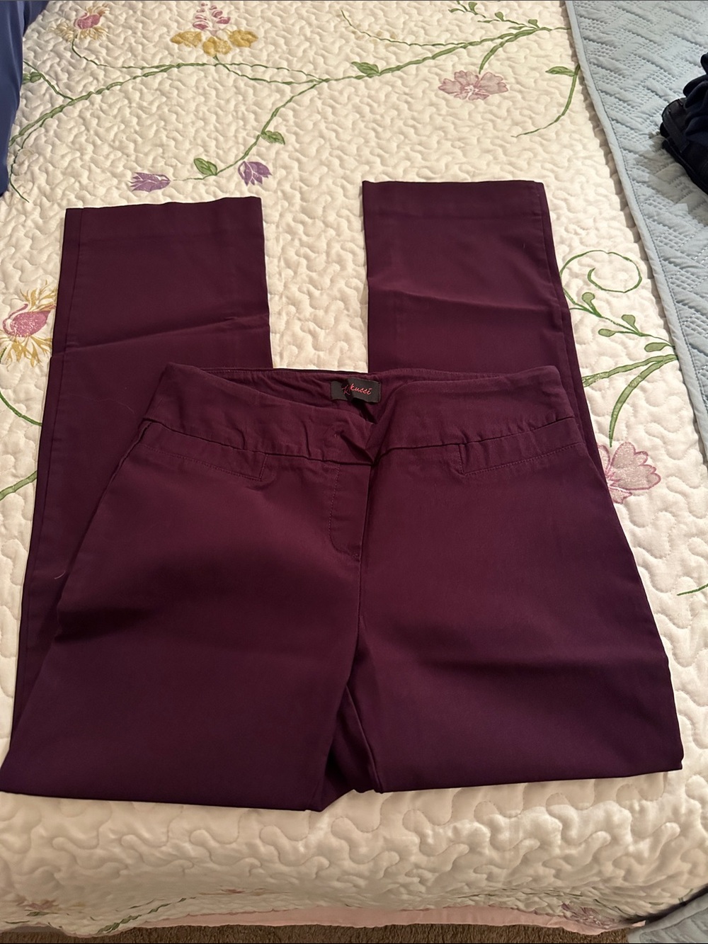 Women's Stretch Pull-On Pants in Deep Plum
